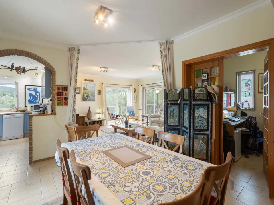 Moradia T5 para Venda em Santa Catarina da Fonte do Bispo Foto 11