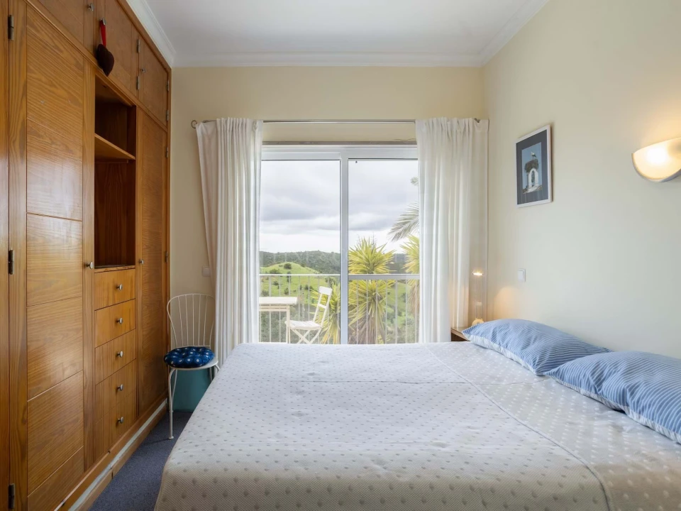 Moradia T5 para Venda em Santa Catarina da Fonte do Bispo Foto 25