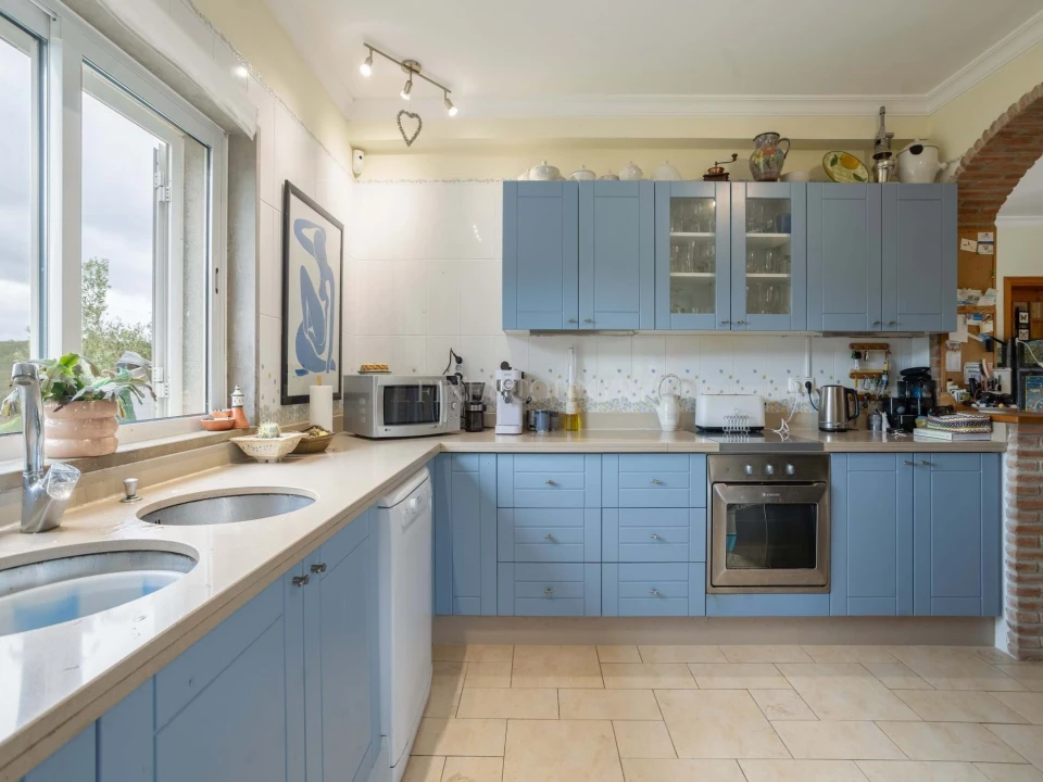 Moradia T5 para Venda em Santa Catarina da Fonte do Bispo Foto 3