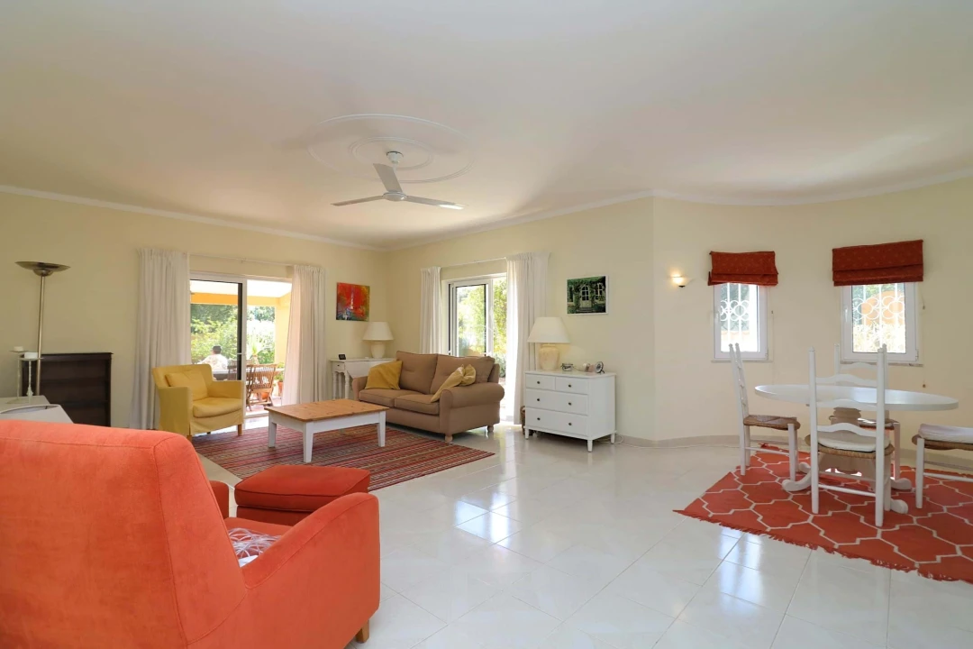 Moradia T4 para Venda em Loule (São Clemente) Foto 2