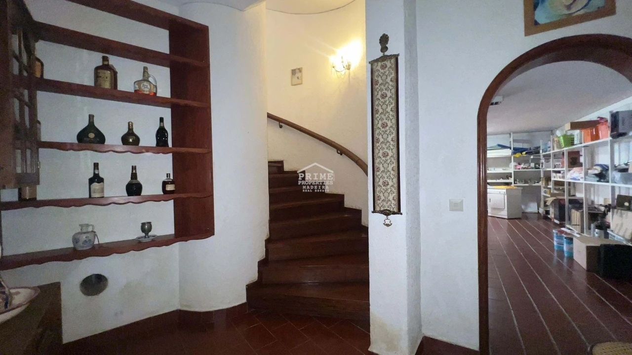 Moradia T6 para Venda em Caniço Foto 41