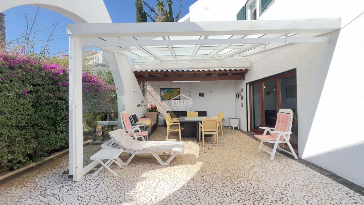 Moradia T6 para Venda em Caniço Foto 46