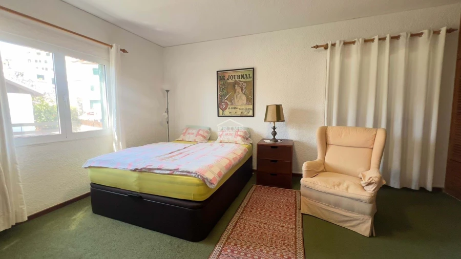 Moradia T6 para Venda em Caniço Foto 15