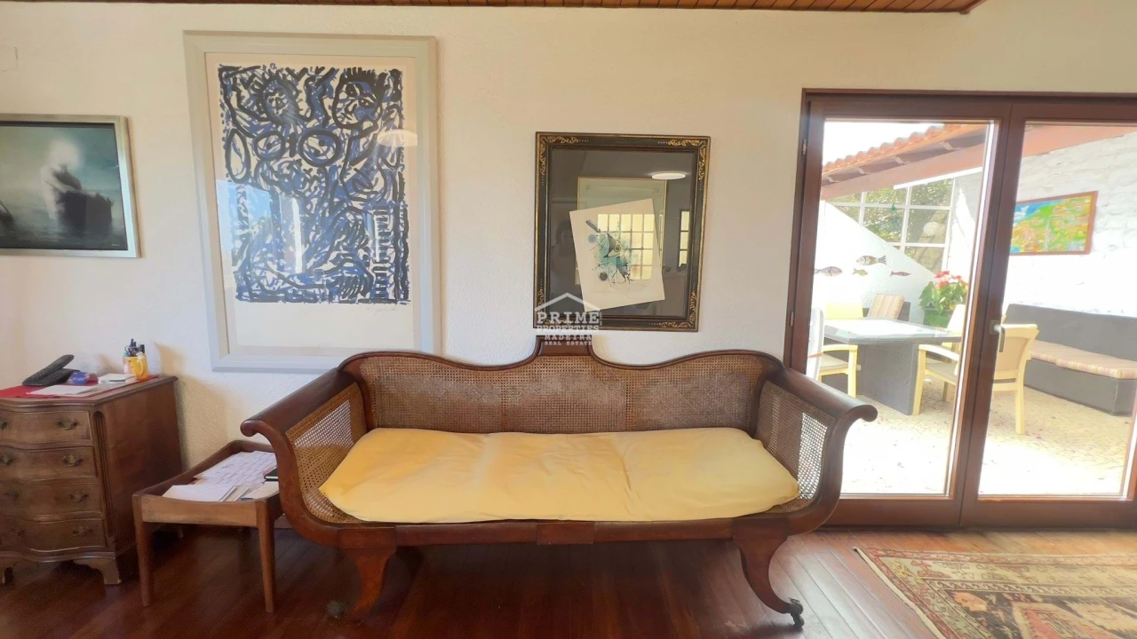 Moradia T6 para Venda em Caniço Foto 3