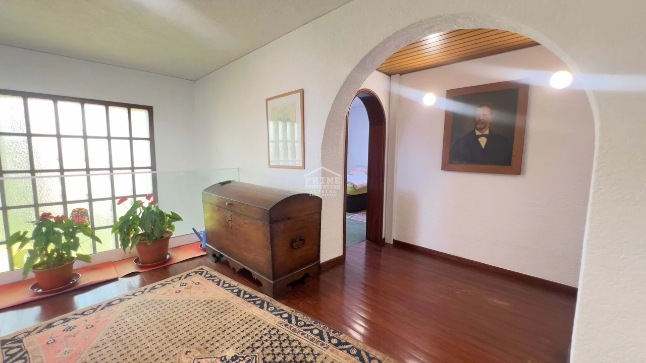 Moradia T6 para Venda em Caniço Foto 25