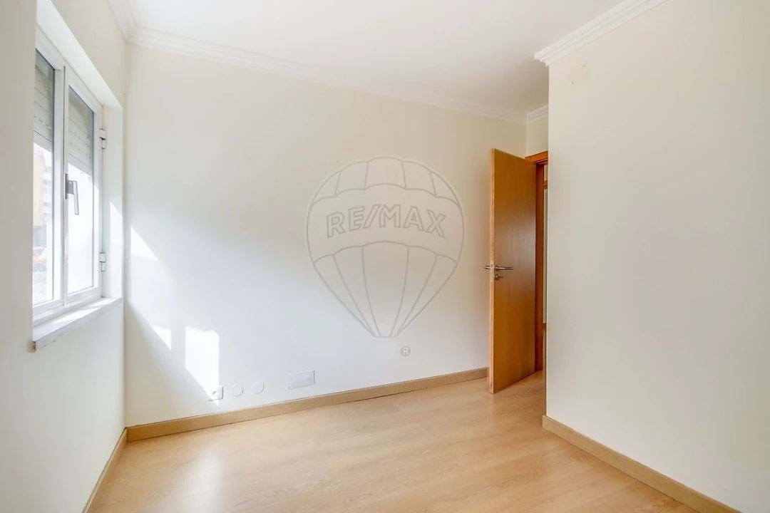 Apartamento T3 para Venda em Olivais Foto 11