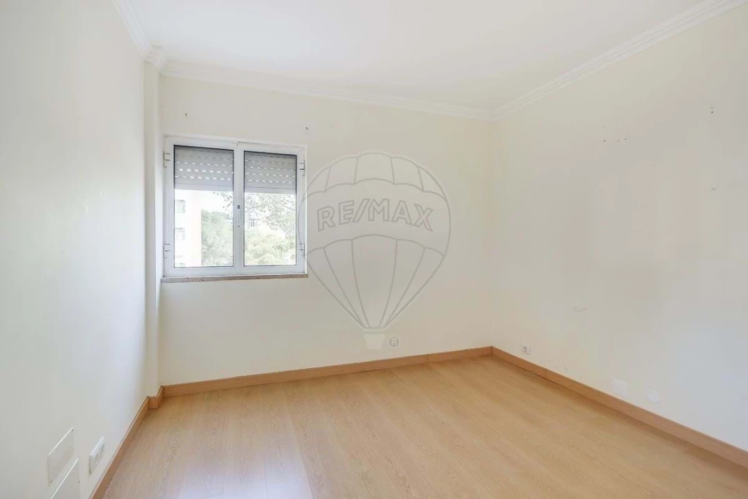 Apartamento T3 para Venda em Olivais Foto 13