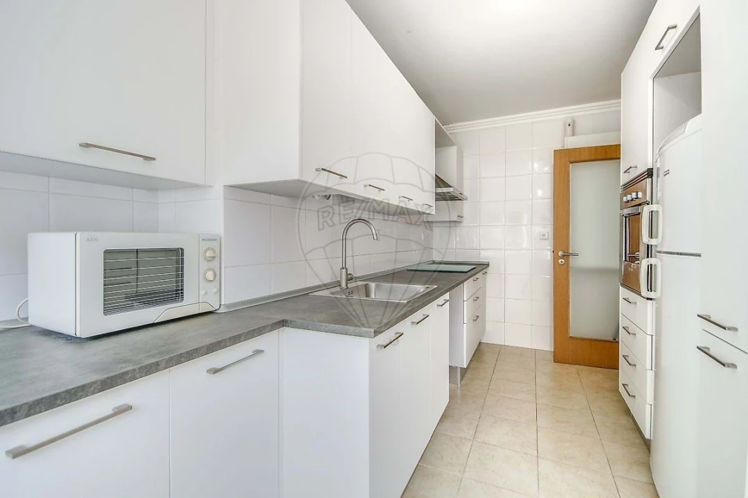 Apartamento T3 para Venda em Olivais Foto 2