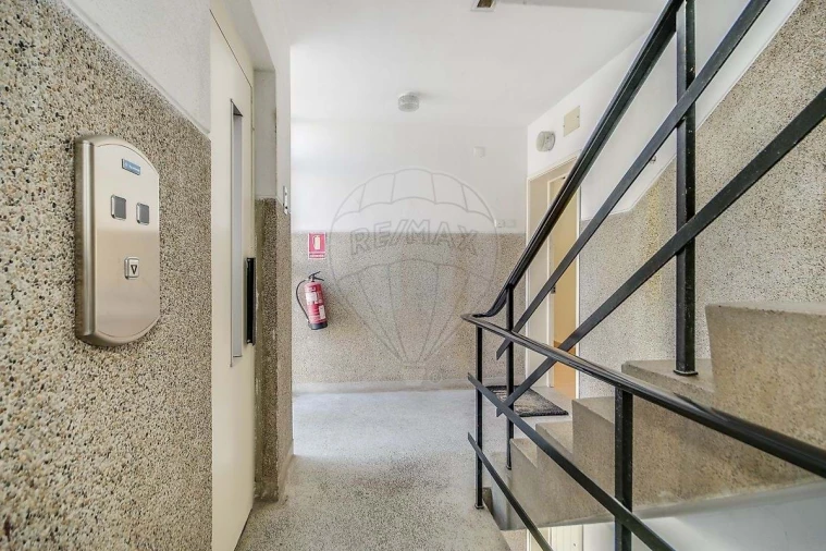 Apartamento T3 para Venda em Olivais Foto 16