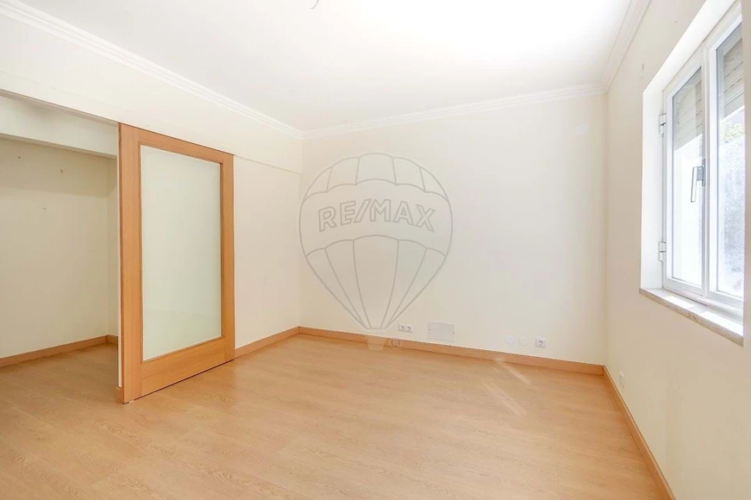 Apartamento T3 para Venda em Olivais Foto 4