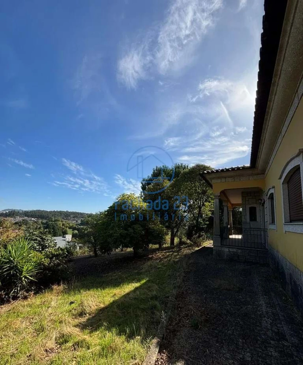 Moradia T5 para Venda em Meinedo Foto 33