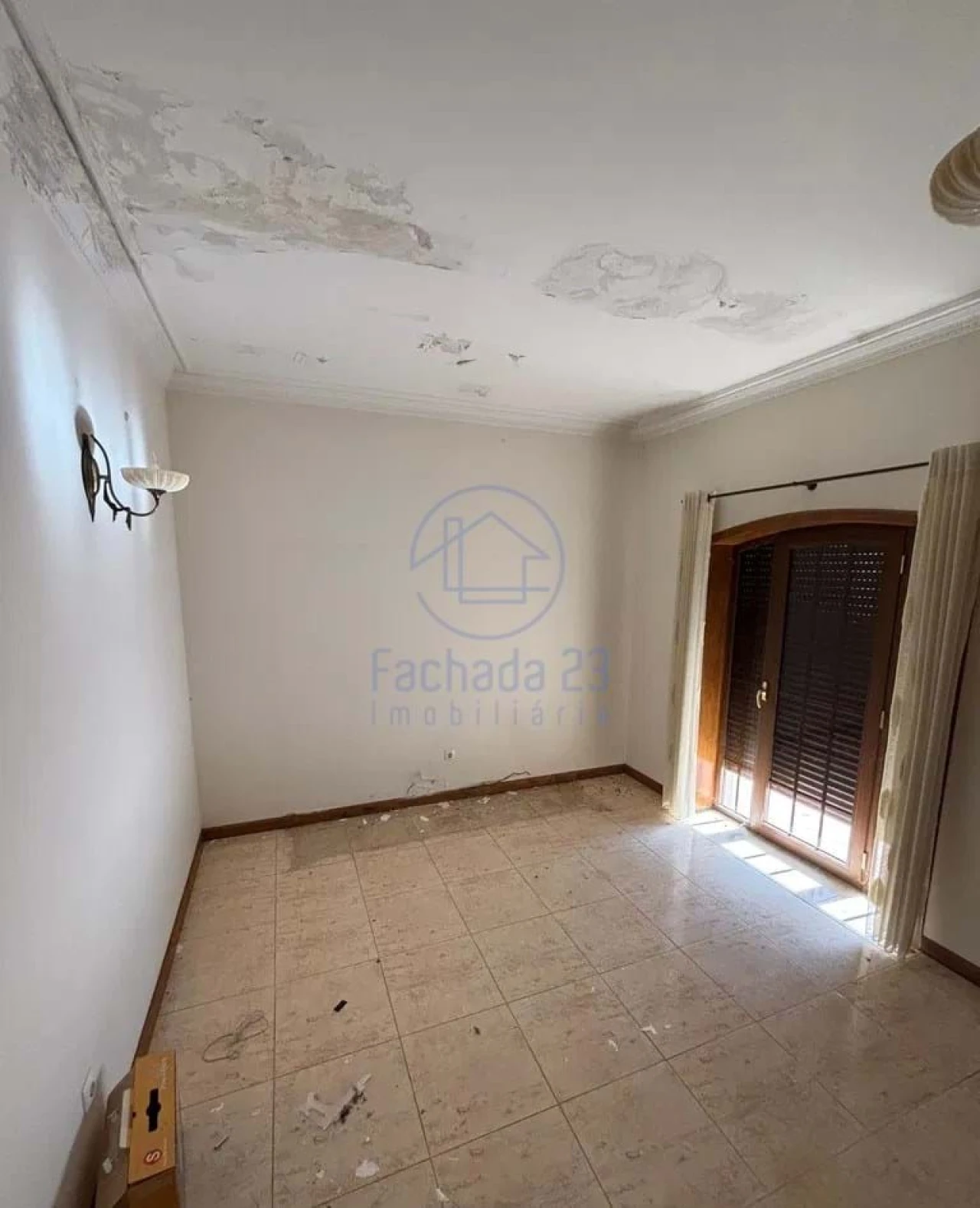 Moradia T5 para Venda em Meinedo Foto 50