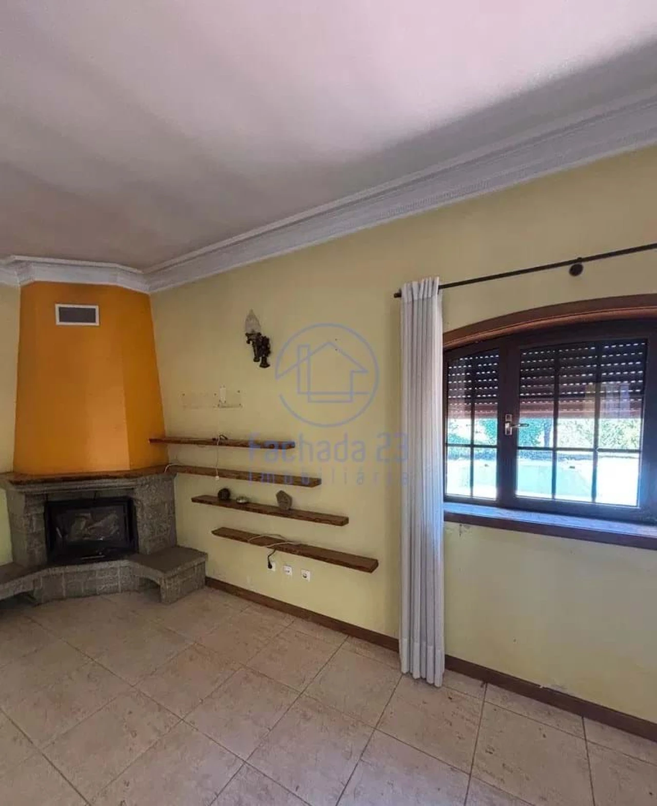 Moradia T5 para Venda em Meinedo Foto 19