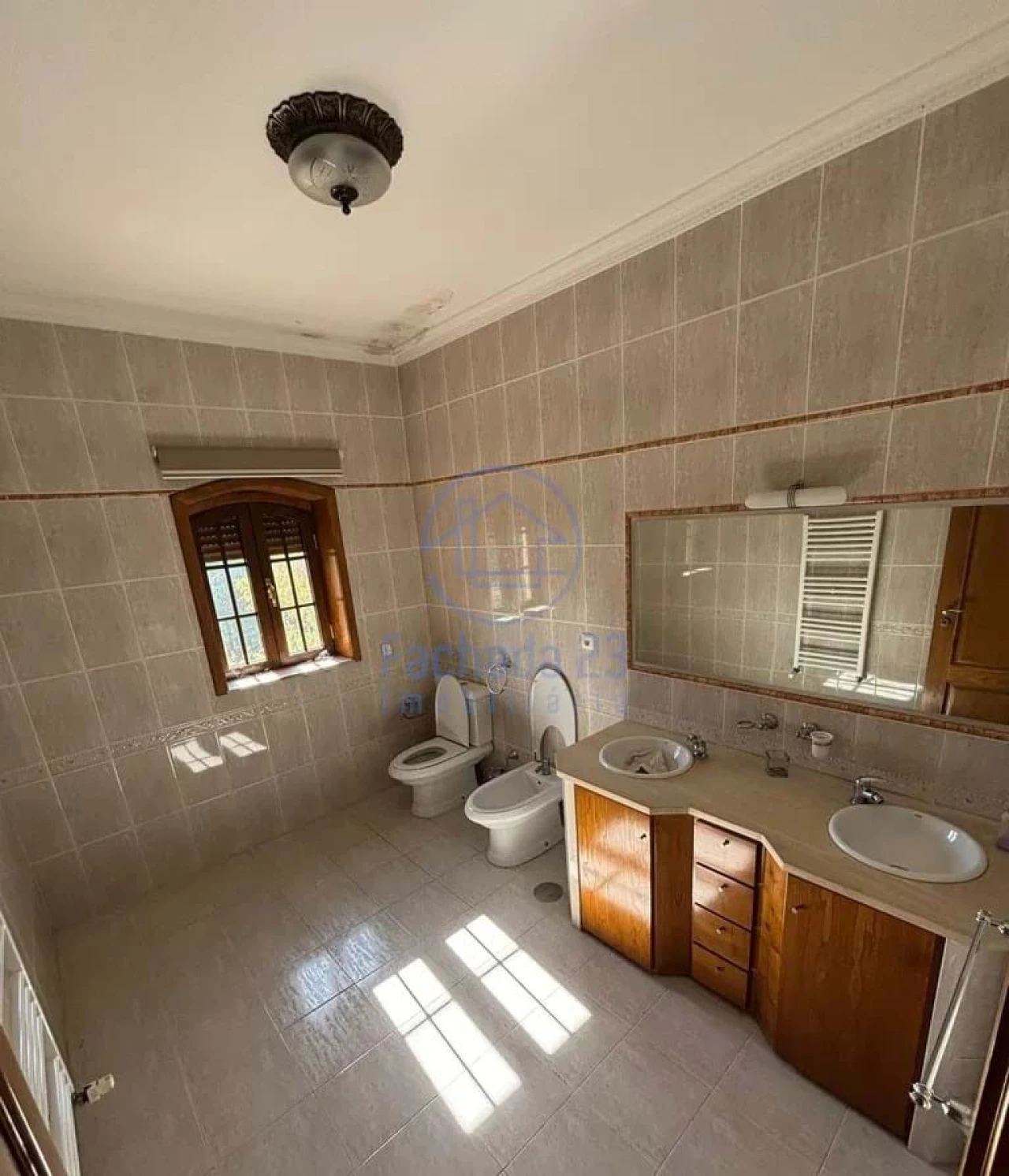 Moradia T5 para Venda em Meinedo Foto 30