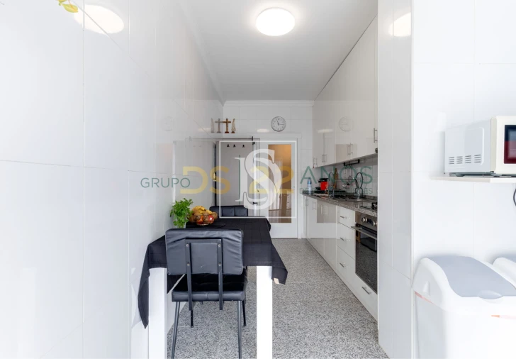 Apartamento T2 para Venda em Arvore Foto 11