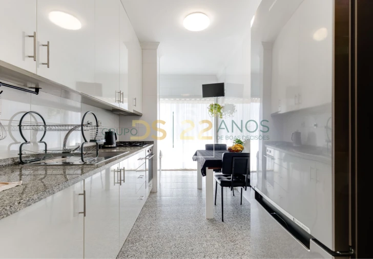 Apartamento T2 para Venda em Arvore Foto 9