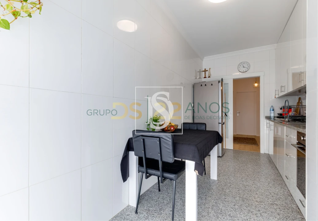 Apartamento T2 para Venda em Arvore Foto 12