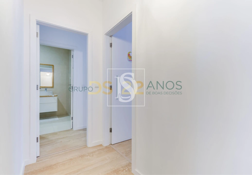 Apartamento T2 para Venda em Arvore Foto 18