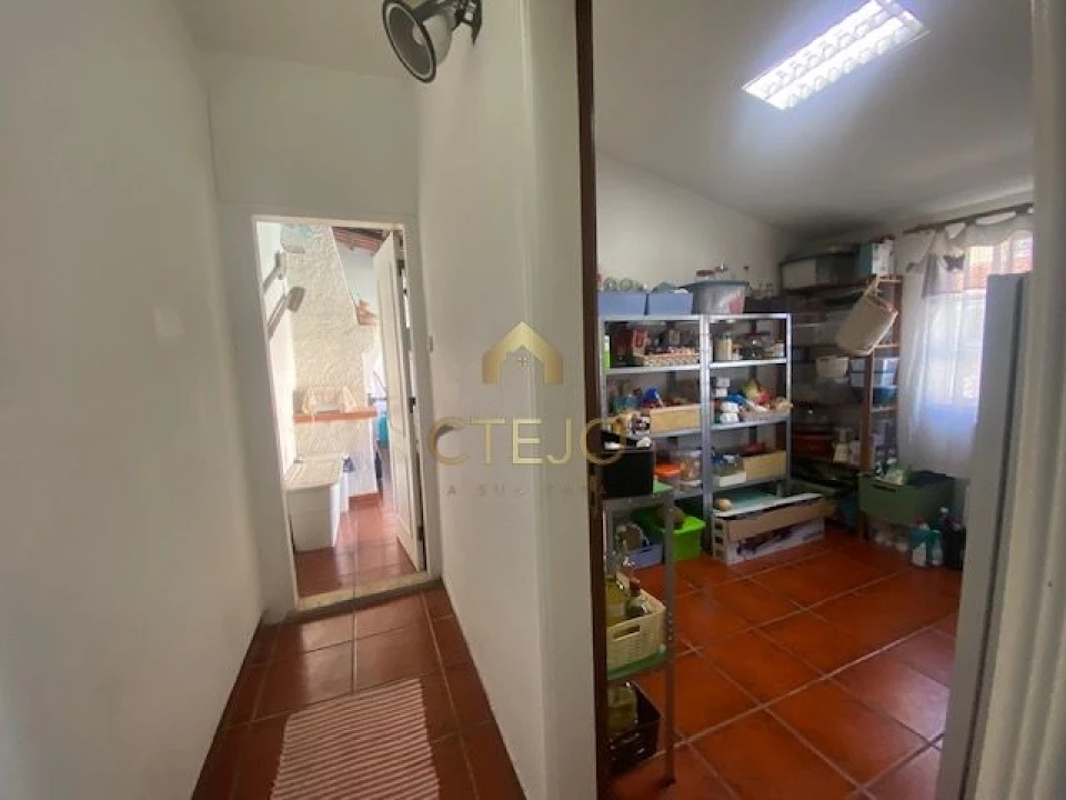 Moradia T2 para Venda em Seixal, Arrentela e Aldeia de Paio Pires Foto 40
