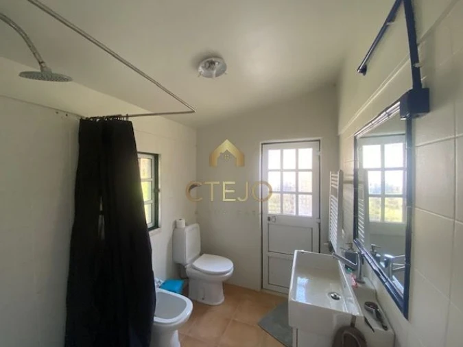 Moradia T2 para Venda em Seixal, Arrentela e Aldeia de Paio Pires Foto 21