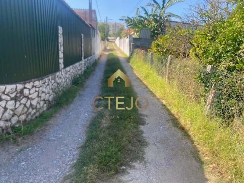 Moradia T2 para Venda em Seixal, Arrentela e Aldeia de Paio Pires Foto 38