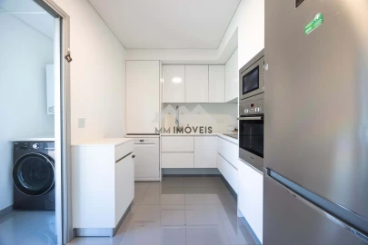 Apartamento T2 para Arrendamento em Ramalde