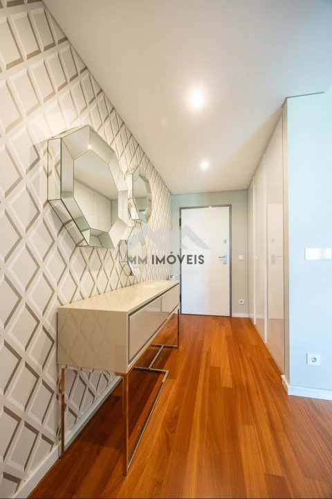 Apartamento T2 para Arrendamento em Ramalde