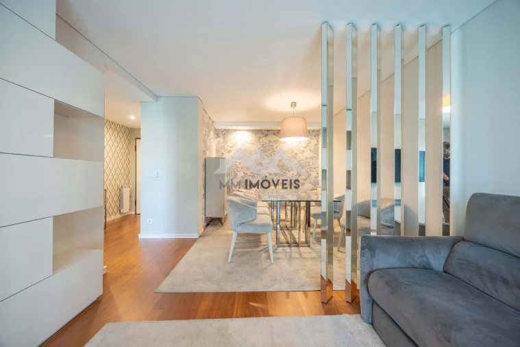 Apartamento T2 para Arrendamento em Ramalde Foto 30