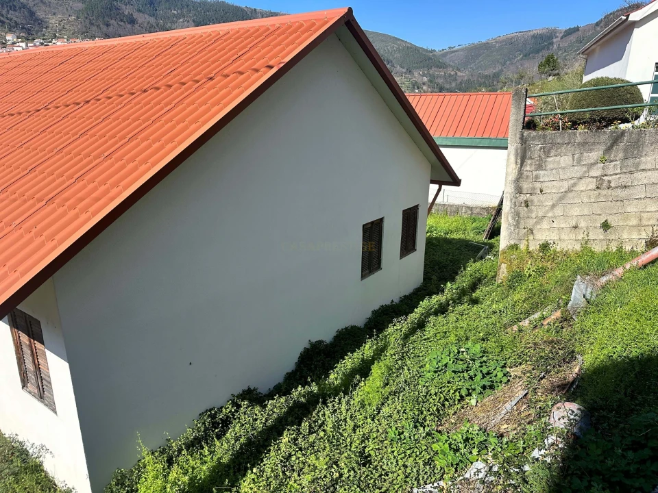 Moradia T3 para Venda em Manteigas (São Pedro) Foto 20