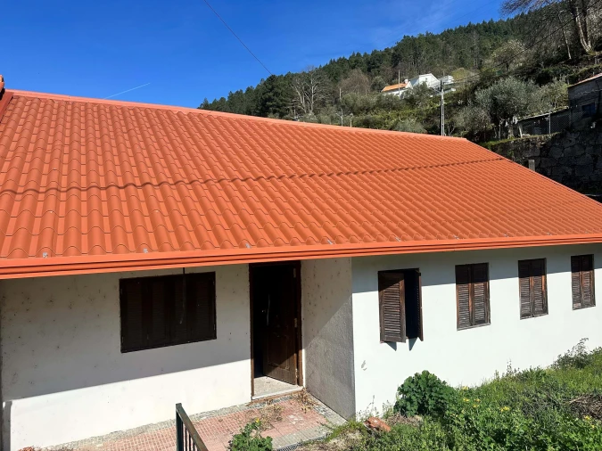 Moradia T3 para Venda em Manteigas (São Pedro) Foto 1