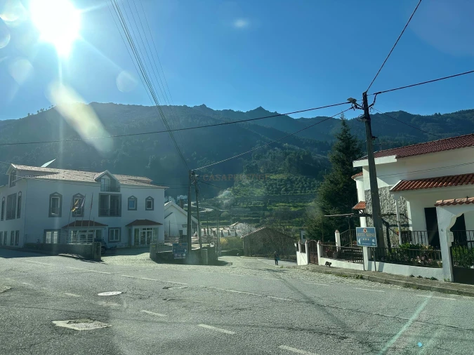 Moradia T3 para Venda em Manteigas (São Pedro) Foto 25