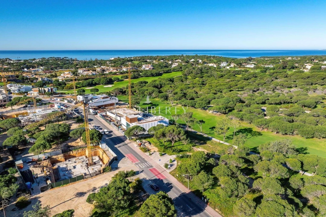 Terreno para Venda em Almancil Foto 3