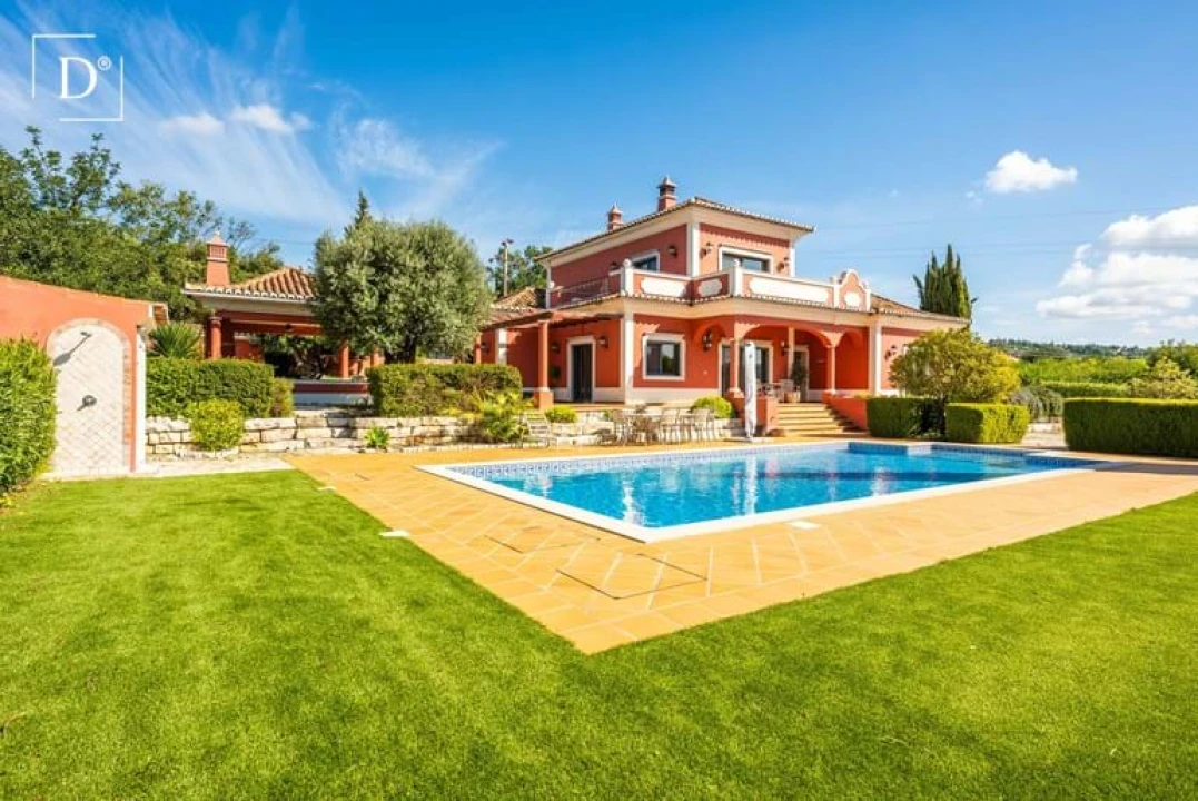 Moradia T4 para Venda em São Brás de Alportel Foto 1