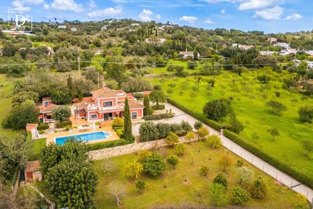 Moradia T4 para Venda em São Brás de Alportel Foto 31