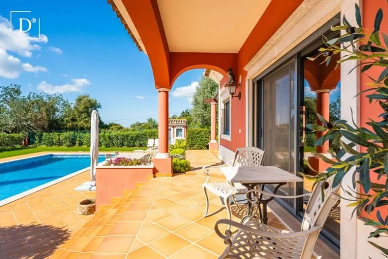 Moradia T4 para Venda em São Brás de Alportel Foto 5