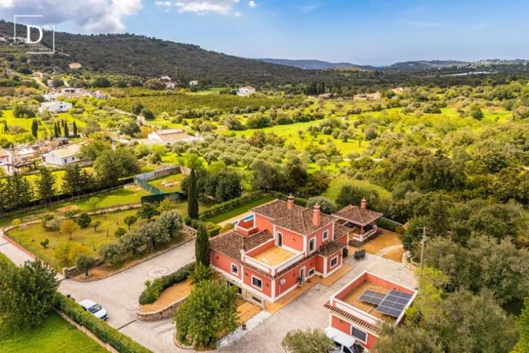 Moradia T4 para Venda em São Brás de Alportel Foto 40