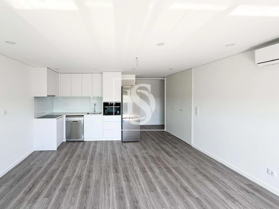 Apartamento T2 para Venda em Gavião Foto 2