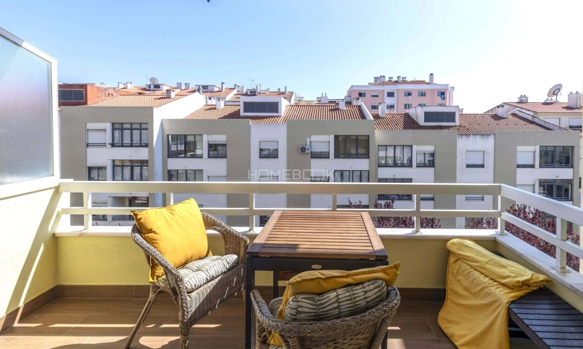 Apartamento T3 para Venda em São Domingos de Rana Foto 1