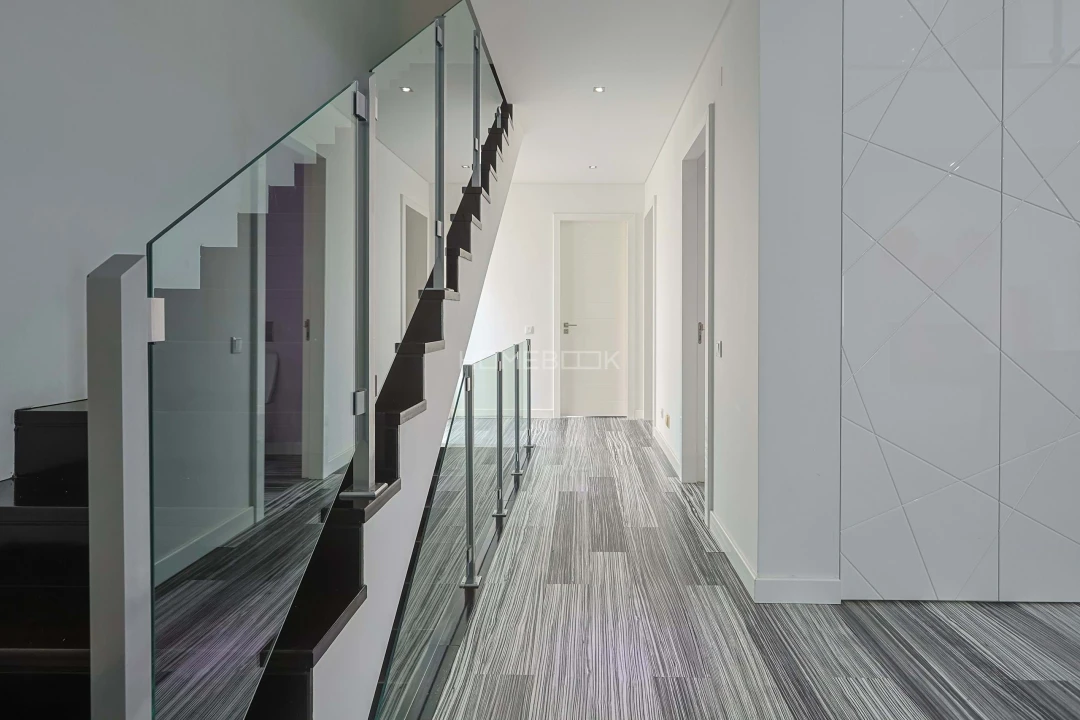 Moradia T5 para Venda em União das Freguesias de Setúbal Foto 9