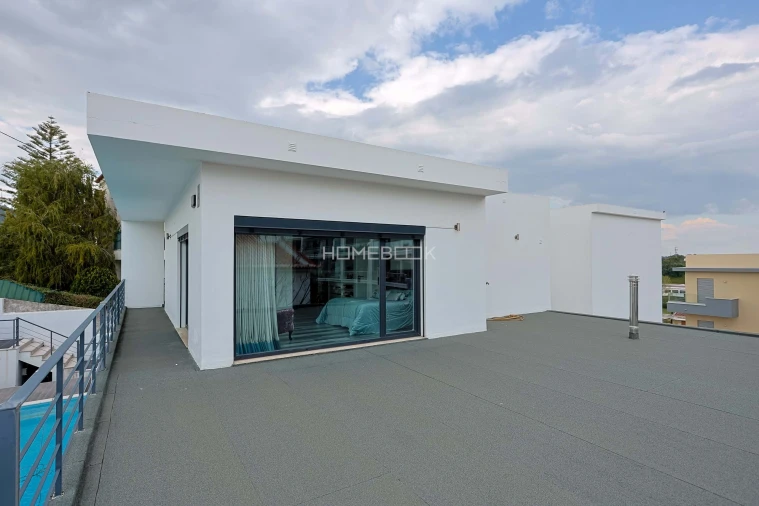 Moradia T5 para Venda em União das Freguesias de Setúbal Foto 24