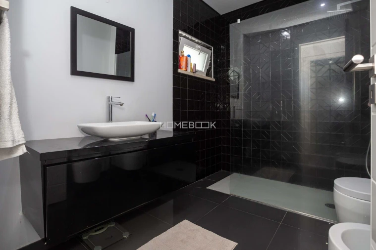 Moradia T5 para Venda em União das Freguesias de Setúbal Foto 16