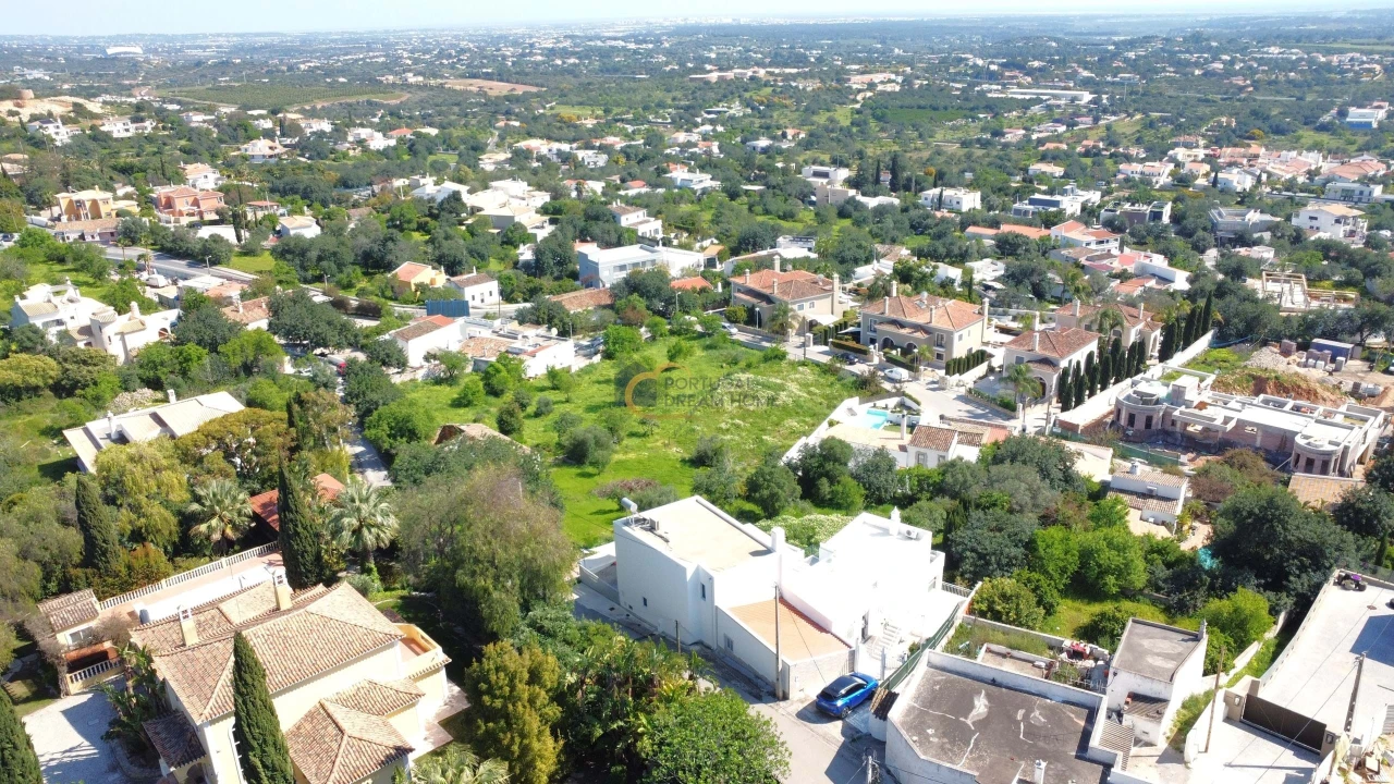 Moradia T1 para Venda em Loule (São Clemente) Foto 42