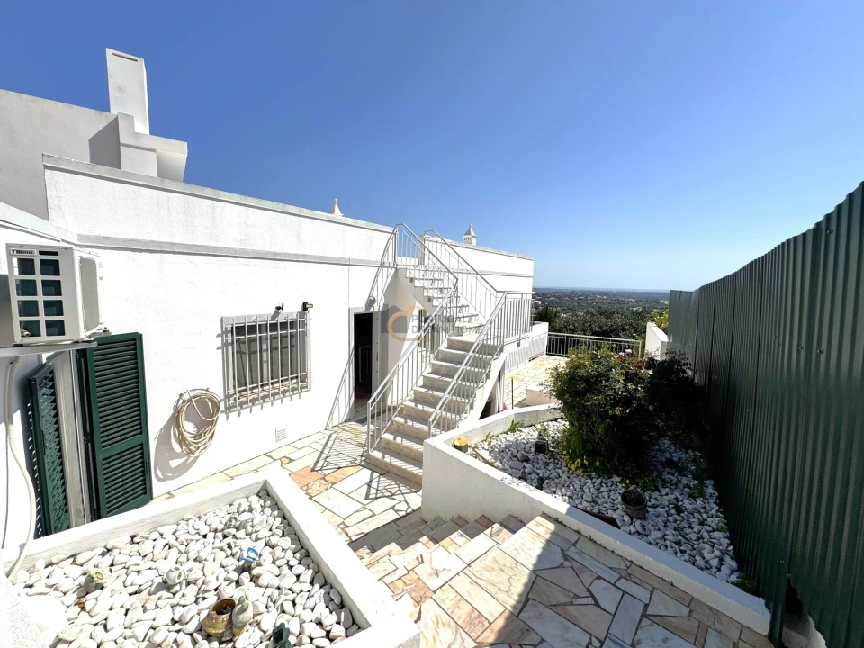 Moradia T1 para Venda em Loule (São Clemente) Foto 3