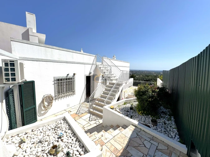 Moradia T1 para Venda em Loule (São Clemente) Foto 3