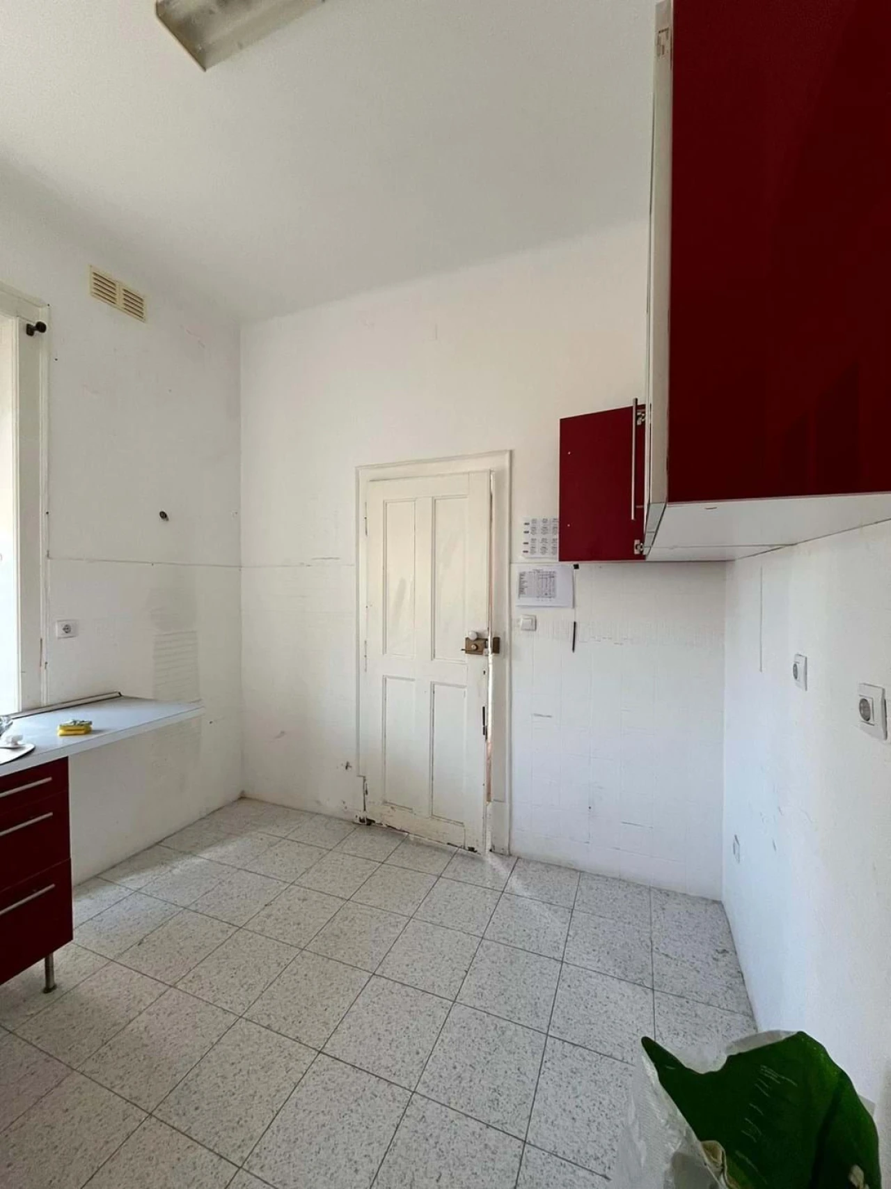 Moradia T9 para Venda em Espírito Santo, Nossa Senhora da Graça e São Simão Foto 73