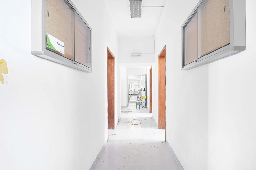 Moradia T9 para Venda em Espírito Santo, Nossa Senhora da Graça e São Simão Foto 47