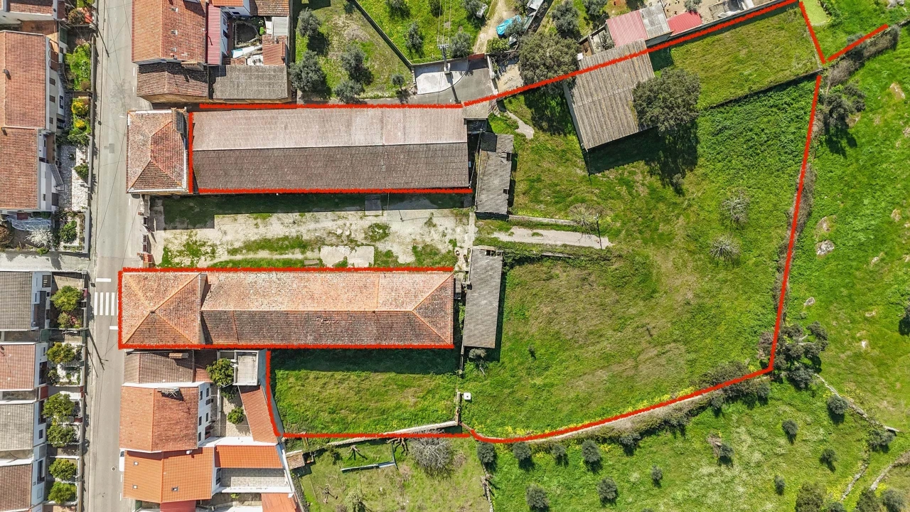 Moradia T9 para Venda em Espírito Santo, Nossa Senhora da Graça e São Simão Foto 5