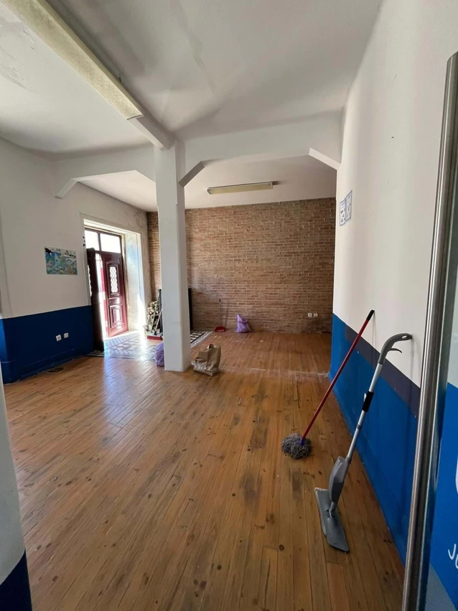 Moradia T9 para Venda em Espírito Santo, Nossa Senhora da Graça e São Simão Foto 71