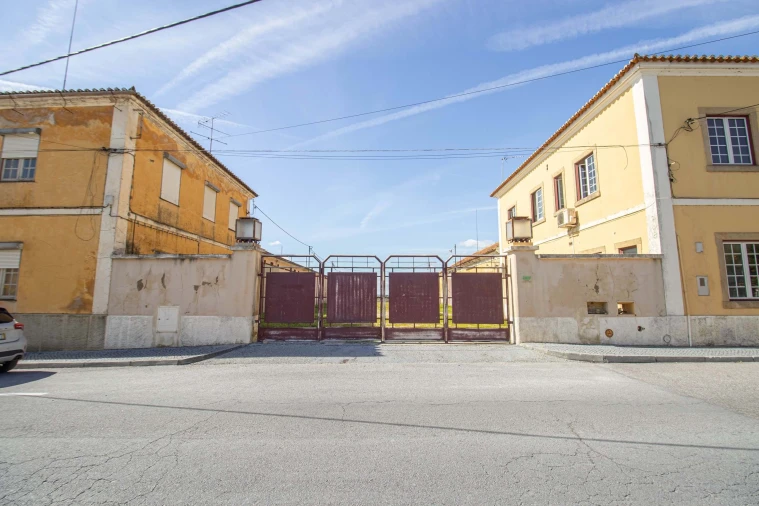 Moradia T9 para Venda em Espírito Santo, Nossa Senhora da Graça e São Simão Foto 50