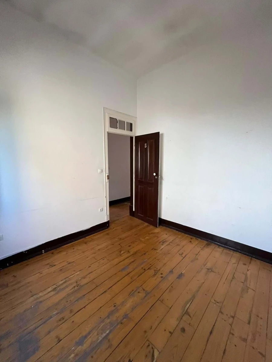 Moradia T9 para Venda em Espírito Santo, Nossa Senhora da Graça e São Simão Foto 74